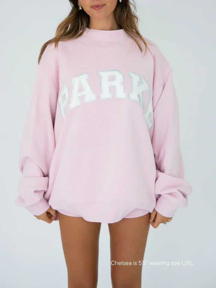 Kvinders Sweatshirt | Oversized Collegiate Chenille Bogstav Langærmet