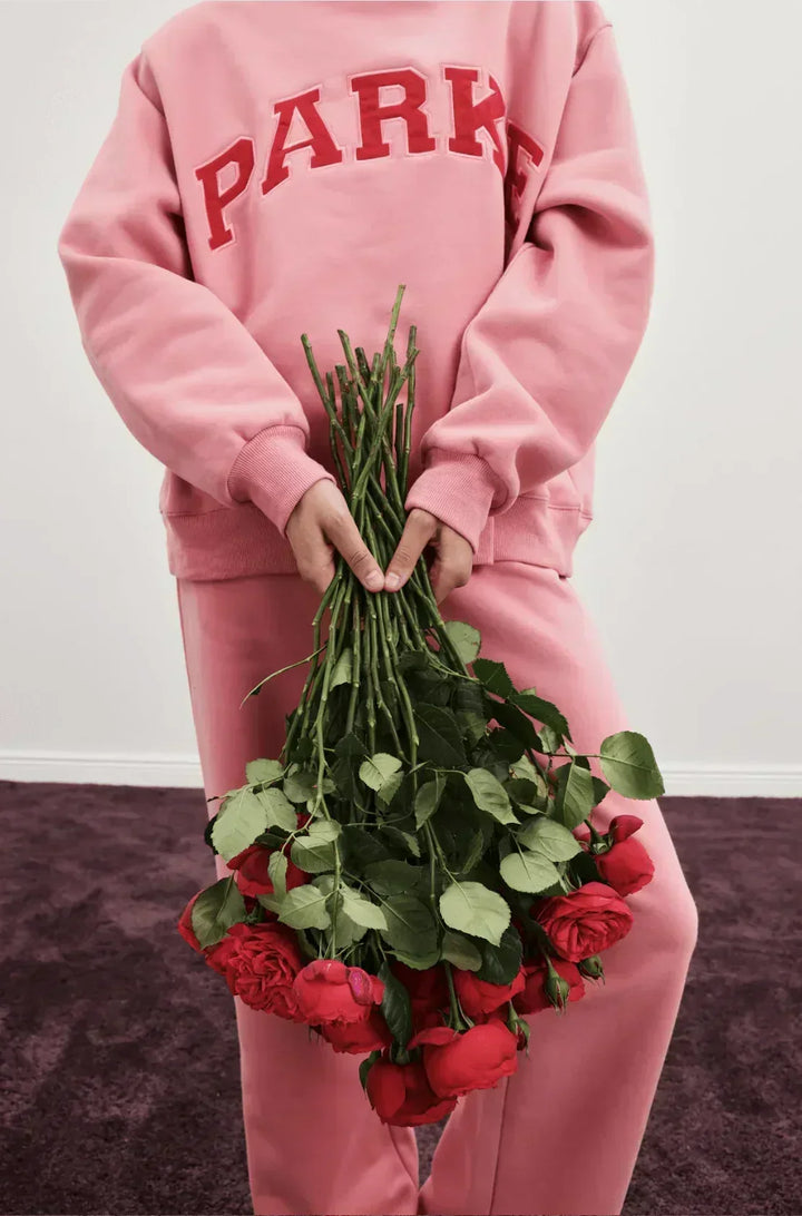 Kvinders Sweatshirt | Oversized Collegiate Chenille Bogstav Langærmet