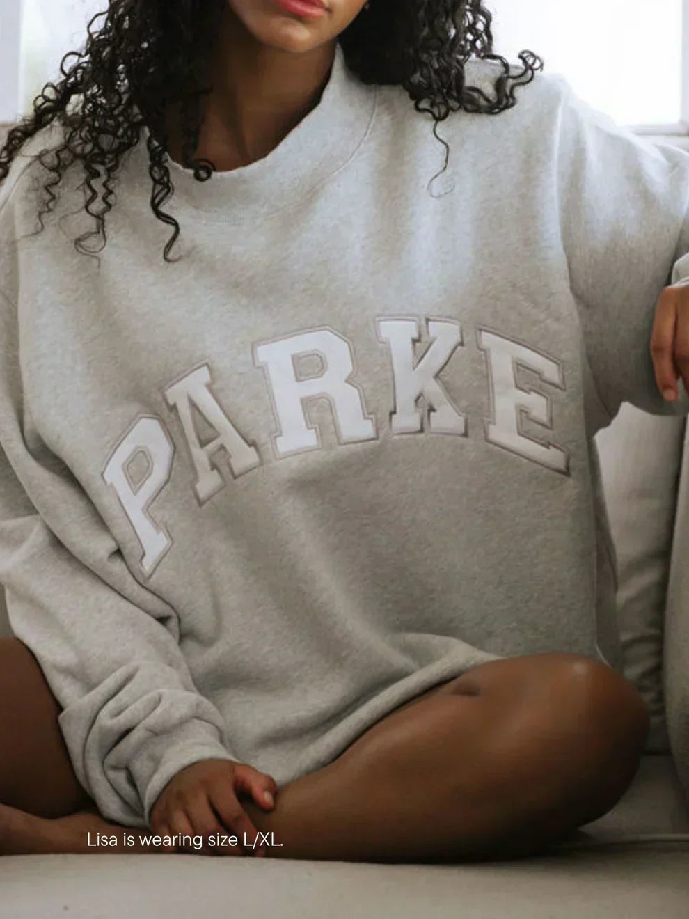 Kvinders Sweatshirt | Oversized Collegiate Chenille Bogstav Langærmet