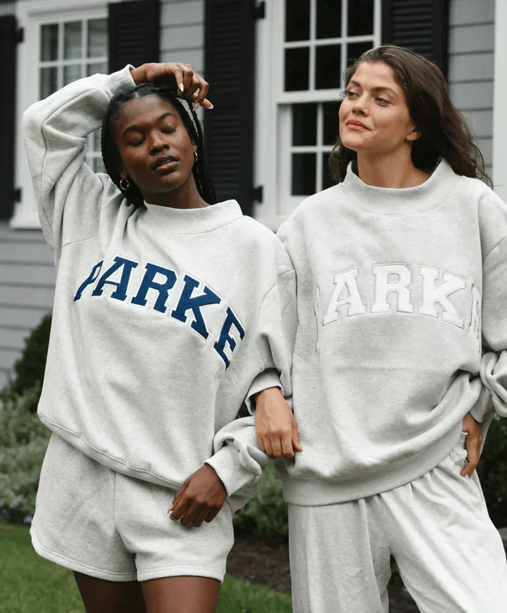Kvinders Sweatshirt | Oversized Collegiate Chenille Bogstav Langærmet